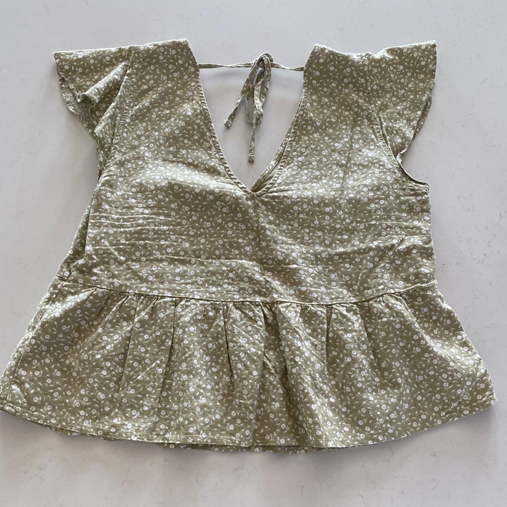 Abercrombie + Fitch Top